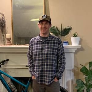 Meet your Posher, Travis